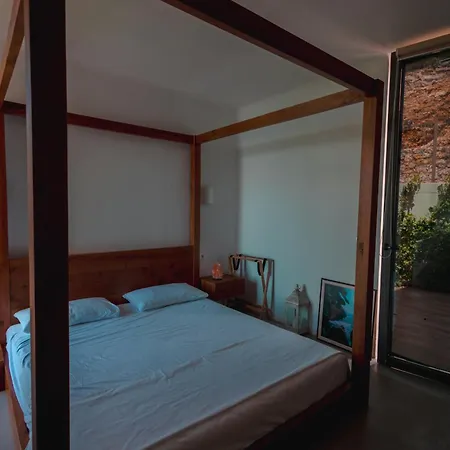 Escape By Form 1 Apartment Dhermi