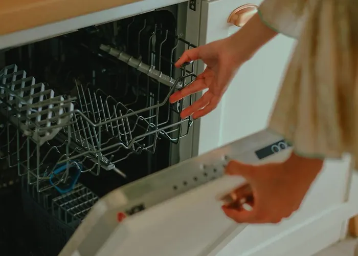 Escape By Form 1 * Dhërmi